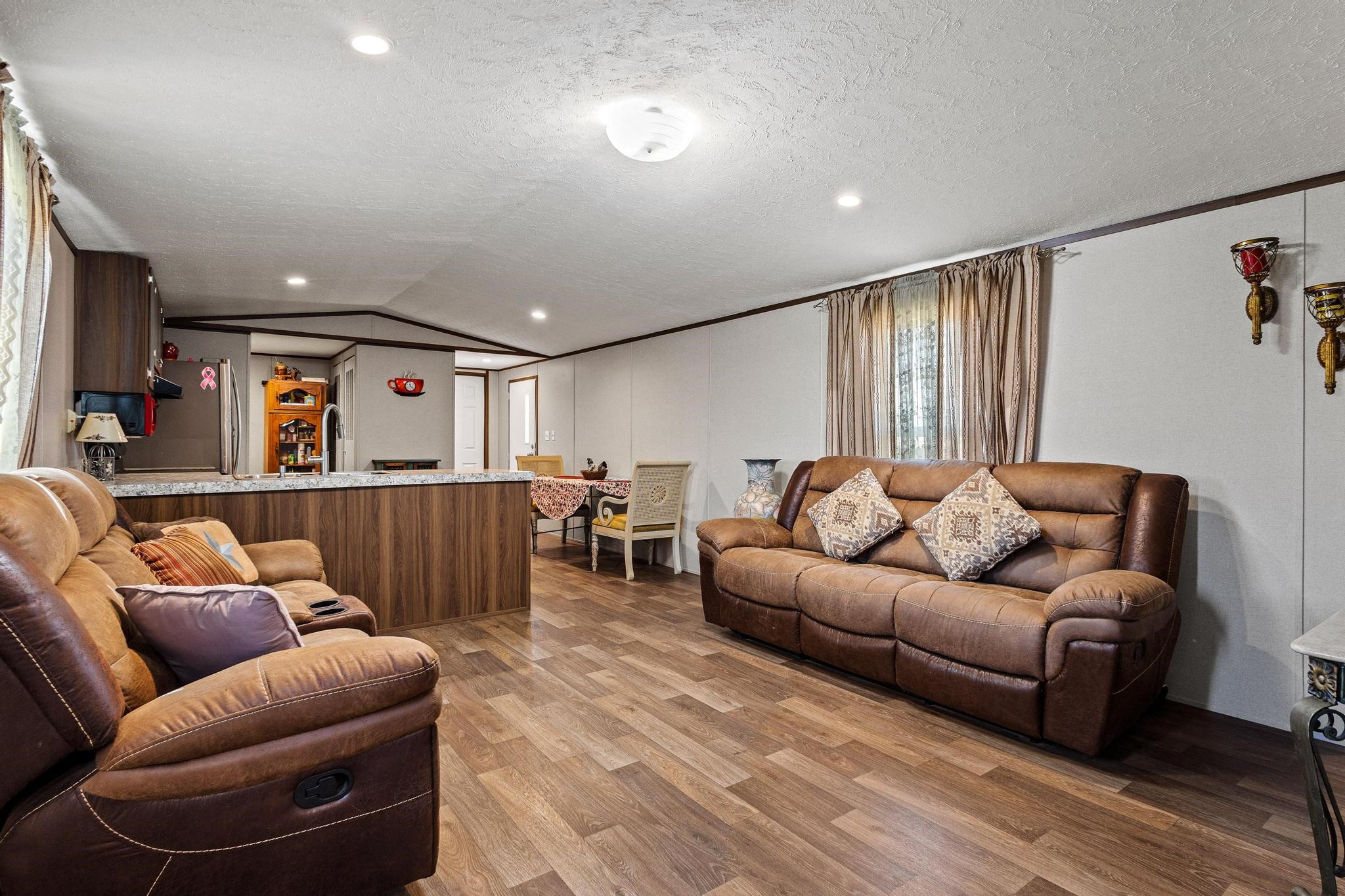 385 Rs County Road 3374 Alba TX 75410