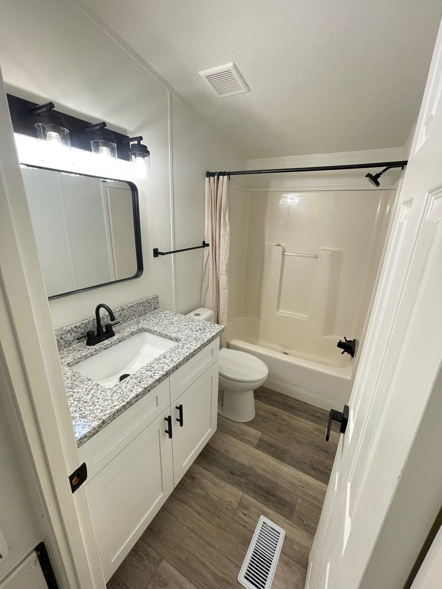 9795 2nd Street Joshua TX 76058