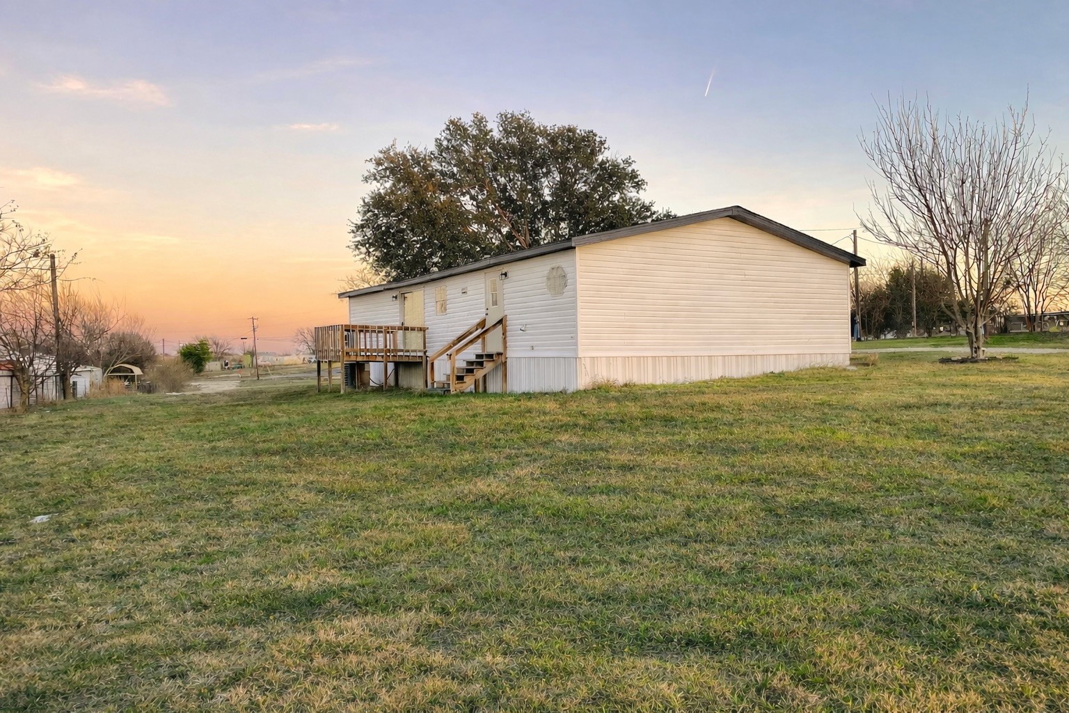 9795 2nd Street Joshua TX 76058