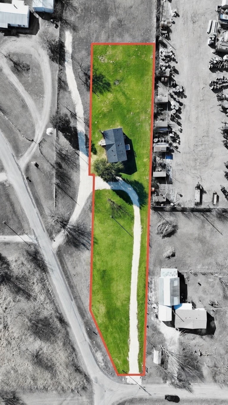 9795 2nd Street Joshua TX 76058