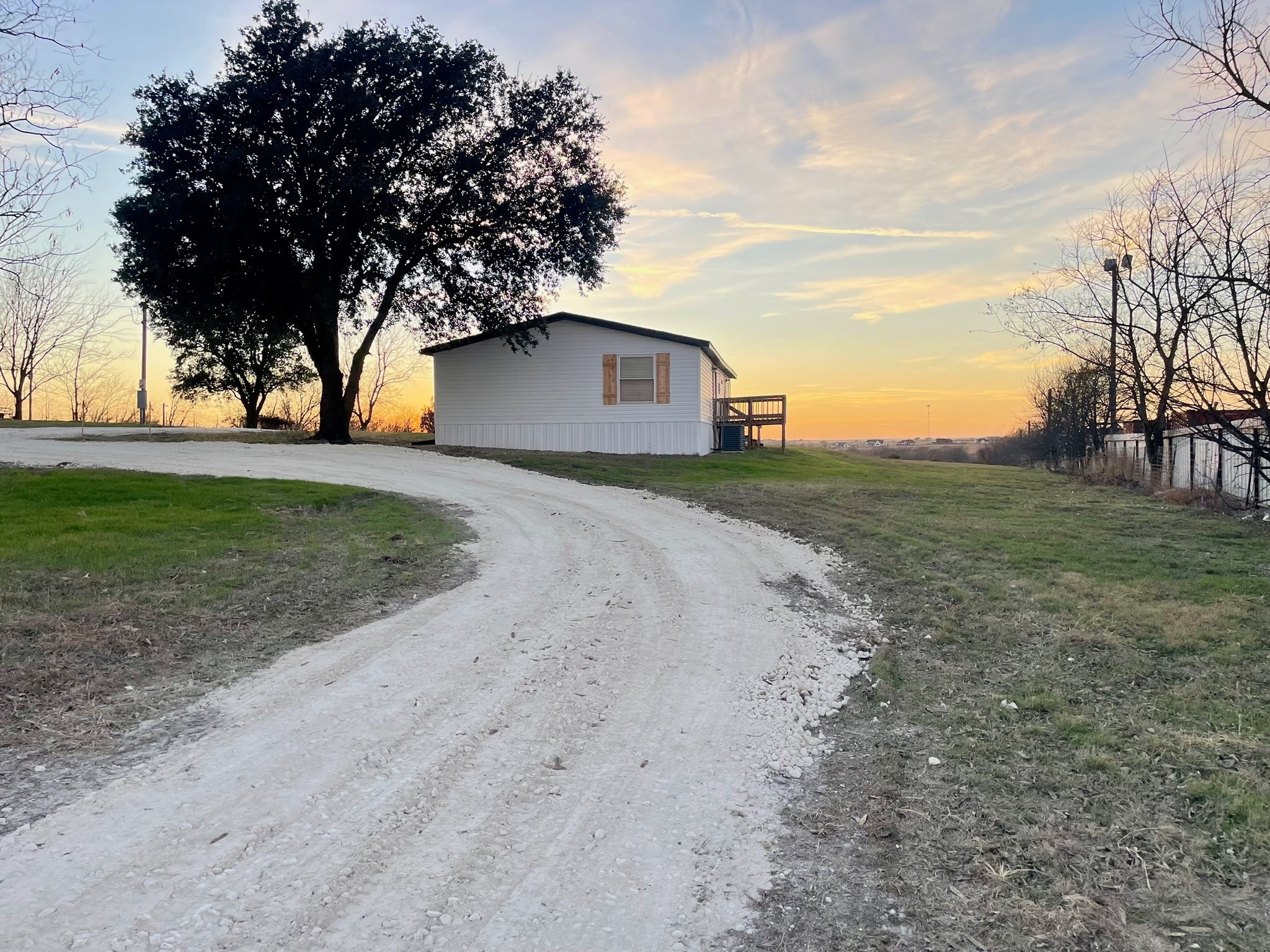 9795 2nd Street Joshua TX 76058