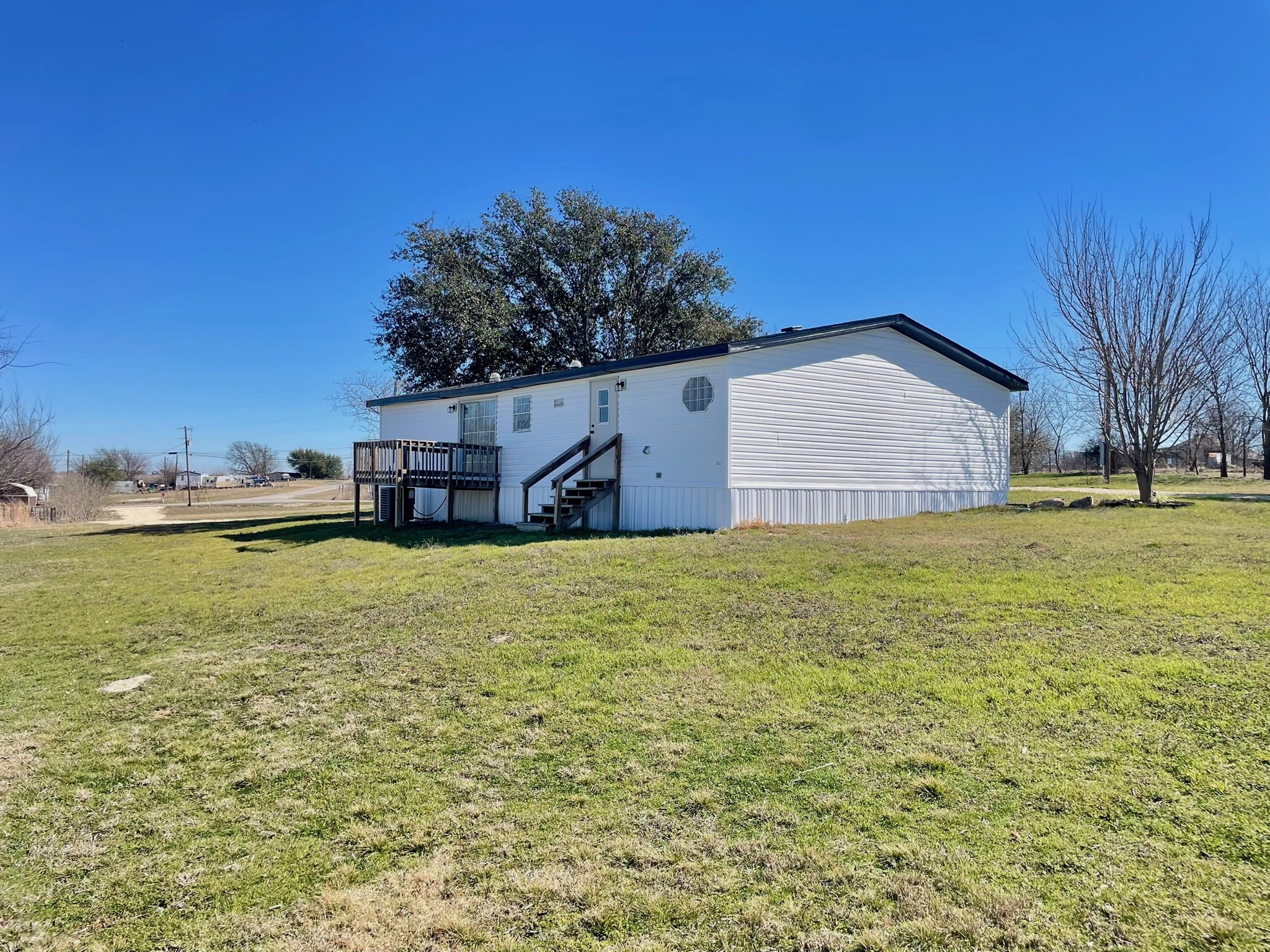 9795 2nd Street Joshua TX 76058
