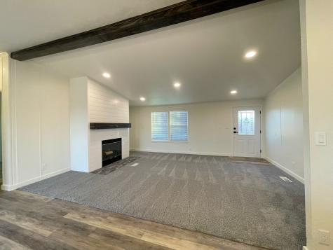 9795 2nd Street Joshua TX 76058