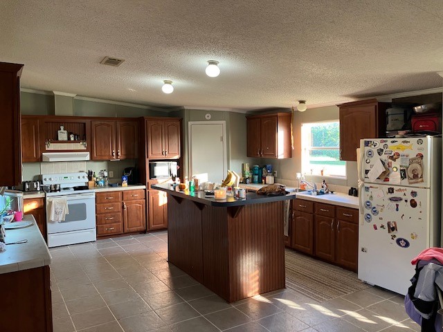 1023 County Road 4737 Cumby TX 75433