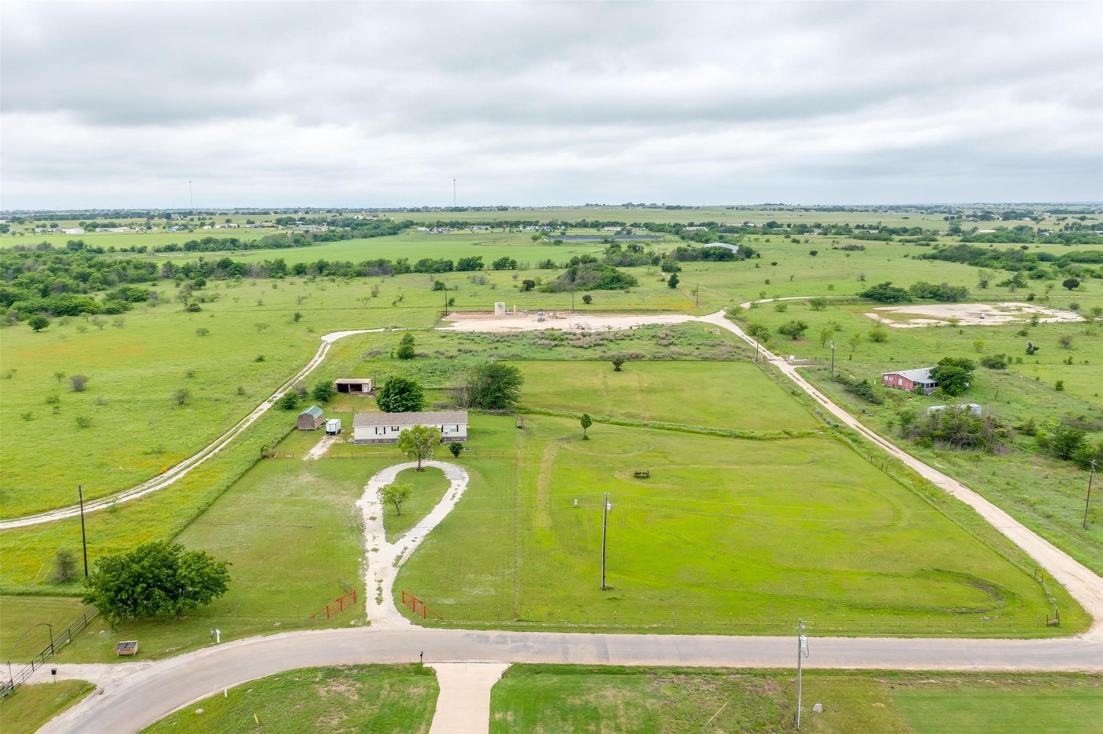 8525 County Road 1229 Godley TX 76044