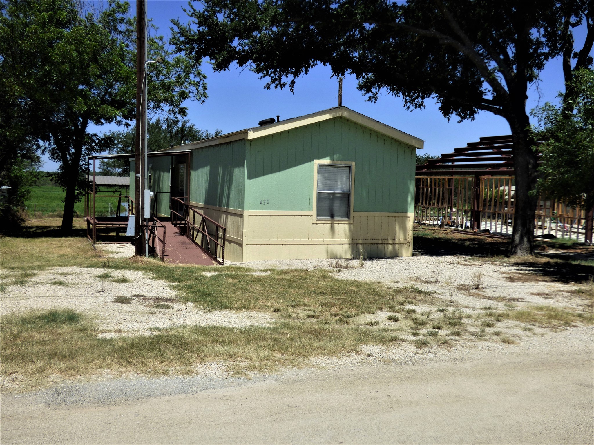 430 County Road 463 Eastland TX 76448