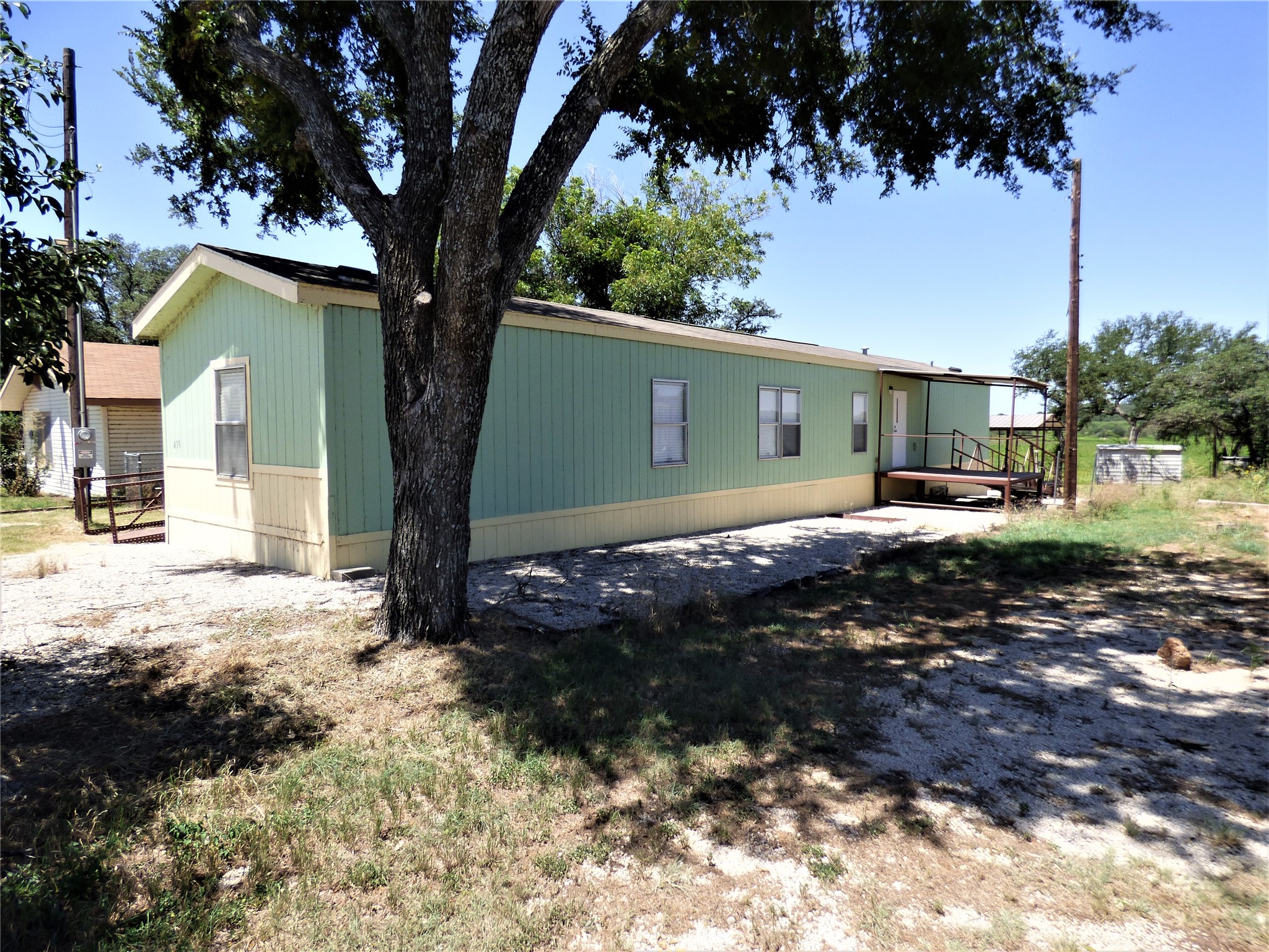 430 County Road 463 Eastland TX 76448
