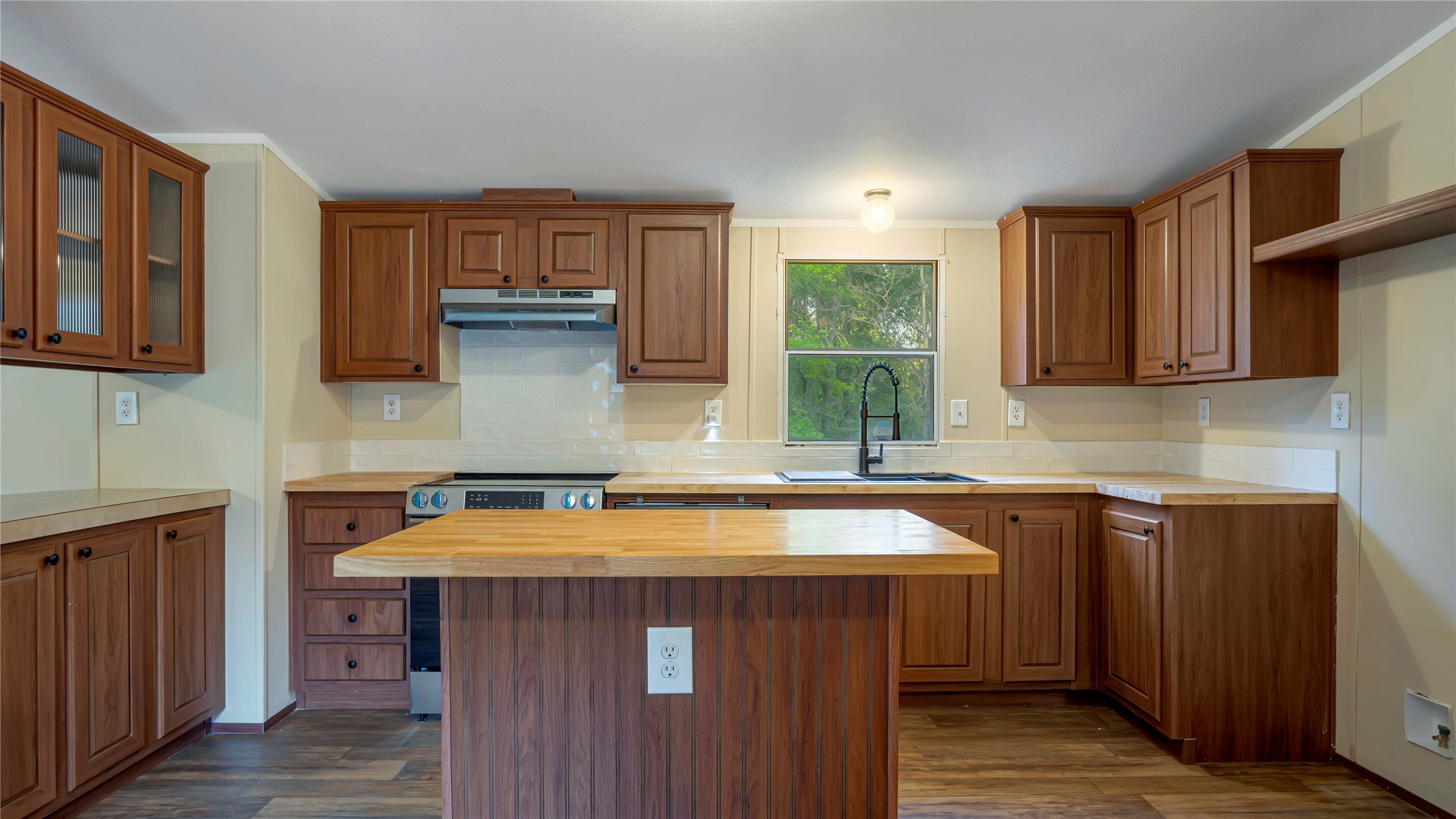 5390 Fm 314 S Larue TX 75770