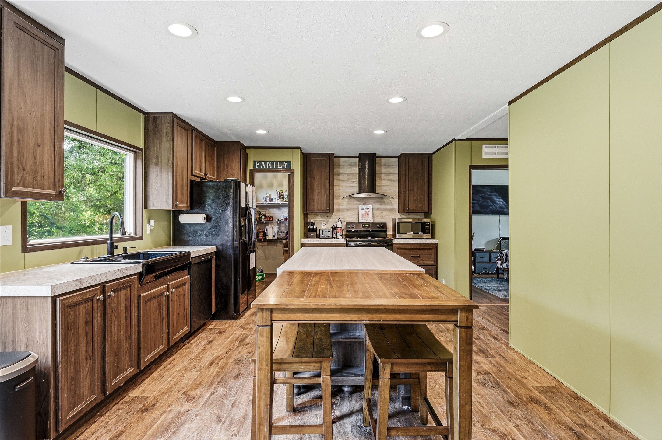 1742 Reynolds Lane Sherman TX 75092