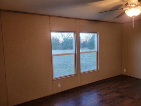 1054 County Road 4455 Trenton TX 75490