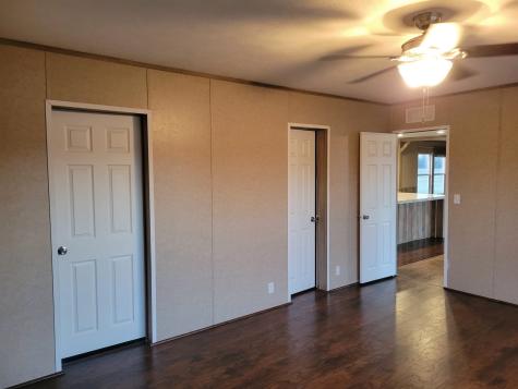 1054 County Road 4455 Trenton TX 75490