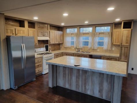 1054 County Road 4455 Trenton TX 75490