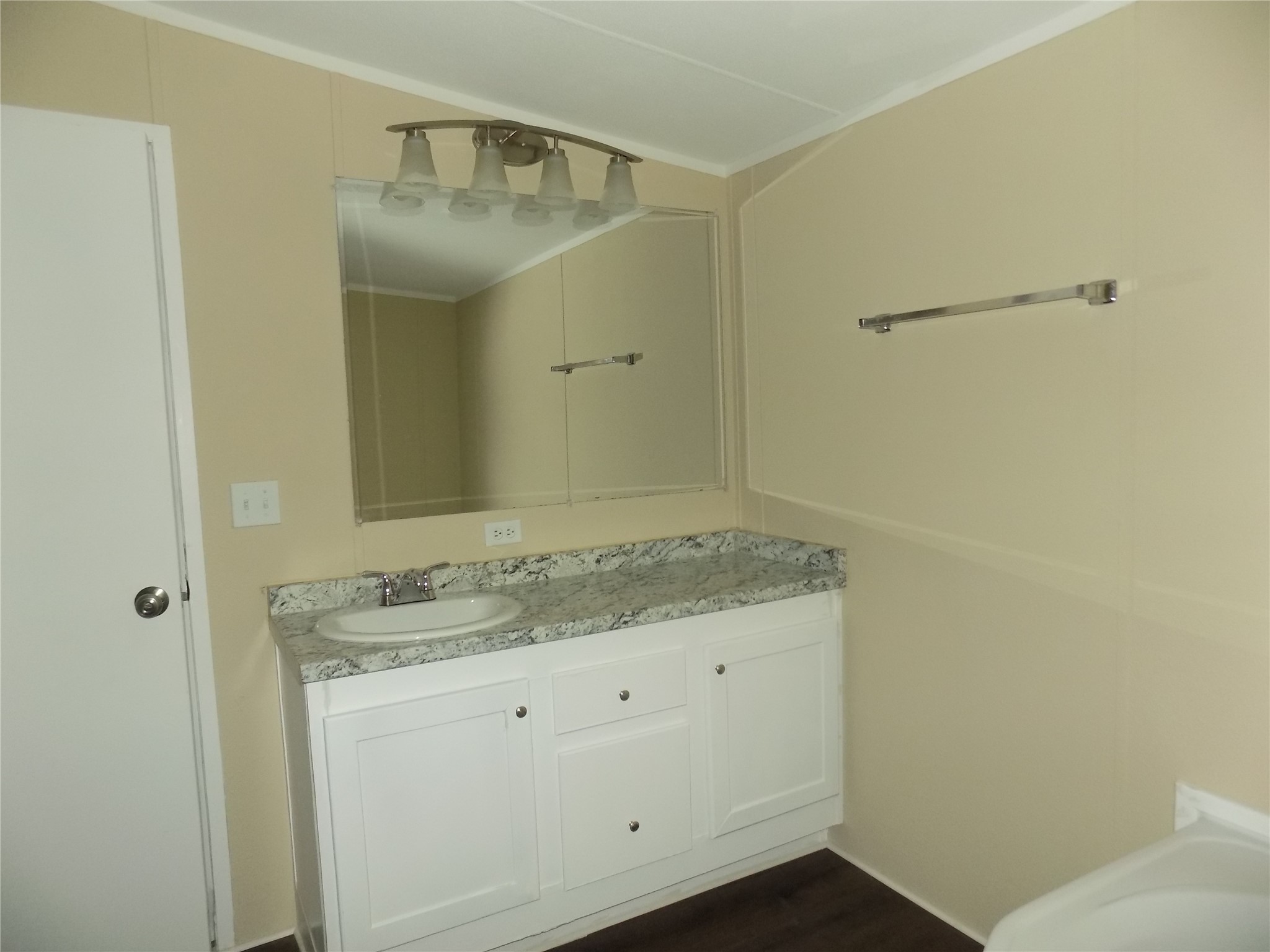 203 S Ridgeview Court Azle TX 76020