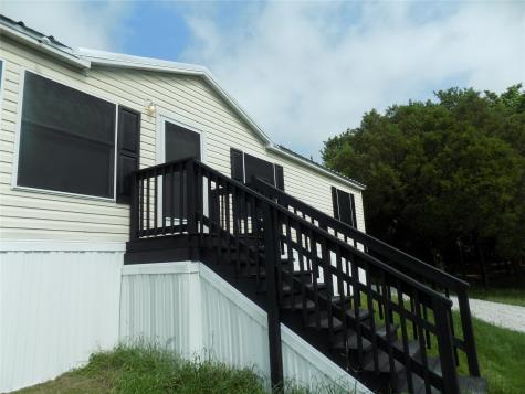 203 S Ridgeview Court Azle TX 76020