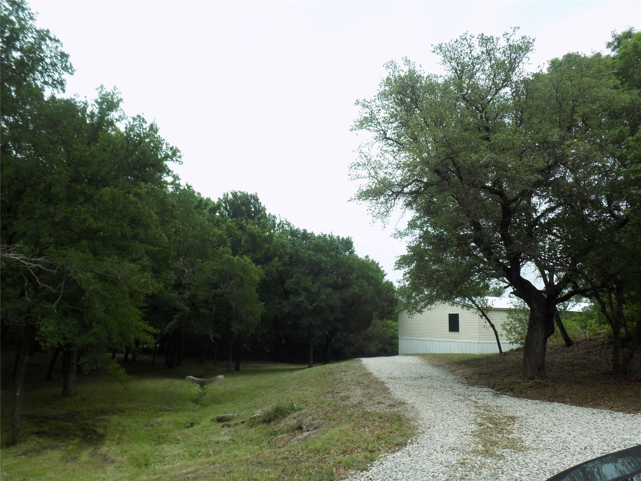 203 S Ridgeview Court Azle TX 76020