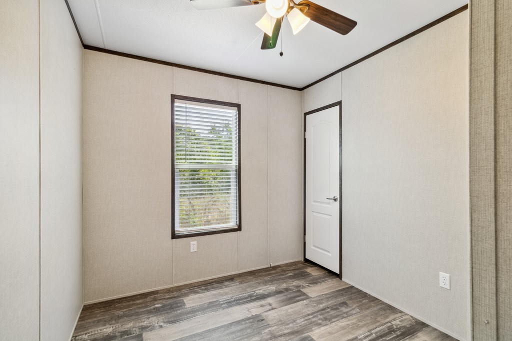 407 SE County Road 3040 Corsicana TX 75109