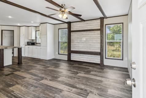 407 SE County Road 3040 Corsicana TX 75109