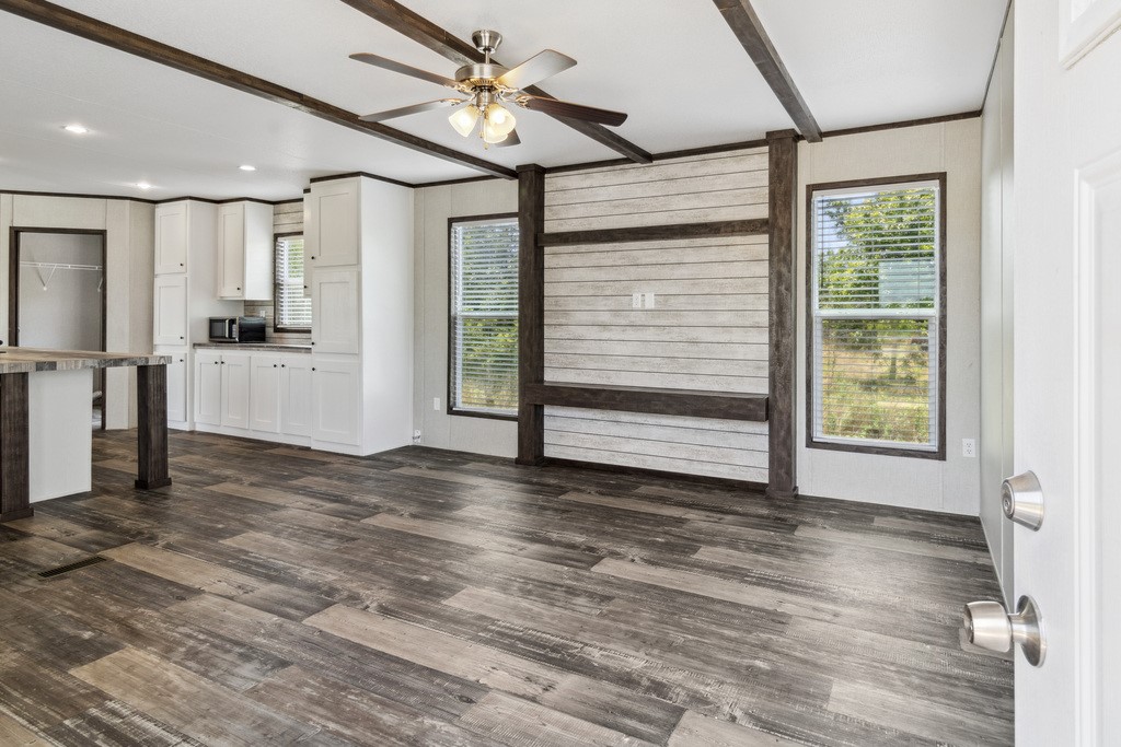 407 SE County Road 3040 Corsicana TX 75109