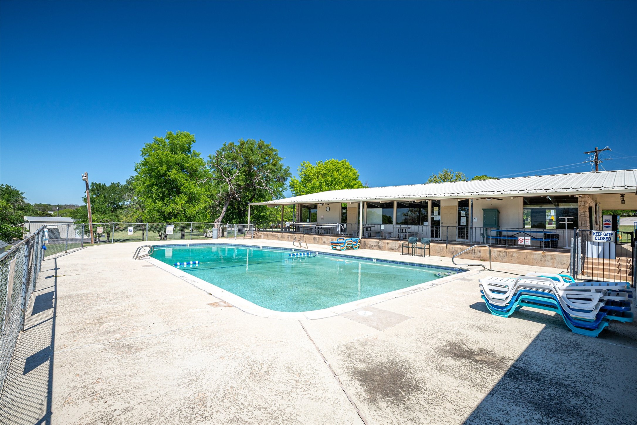 707 Sun Court Granbury TX 76049