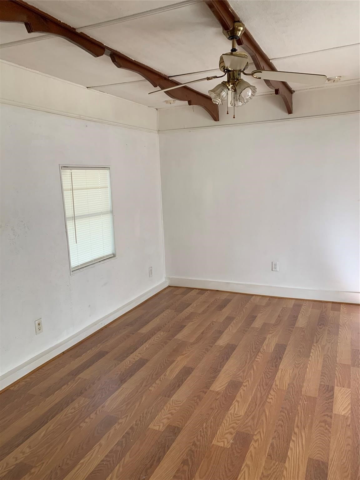 1633 Long Avenue Pelican Bay TX 76020