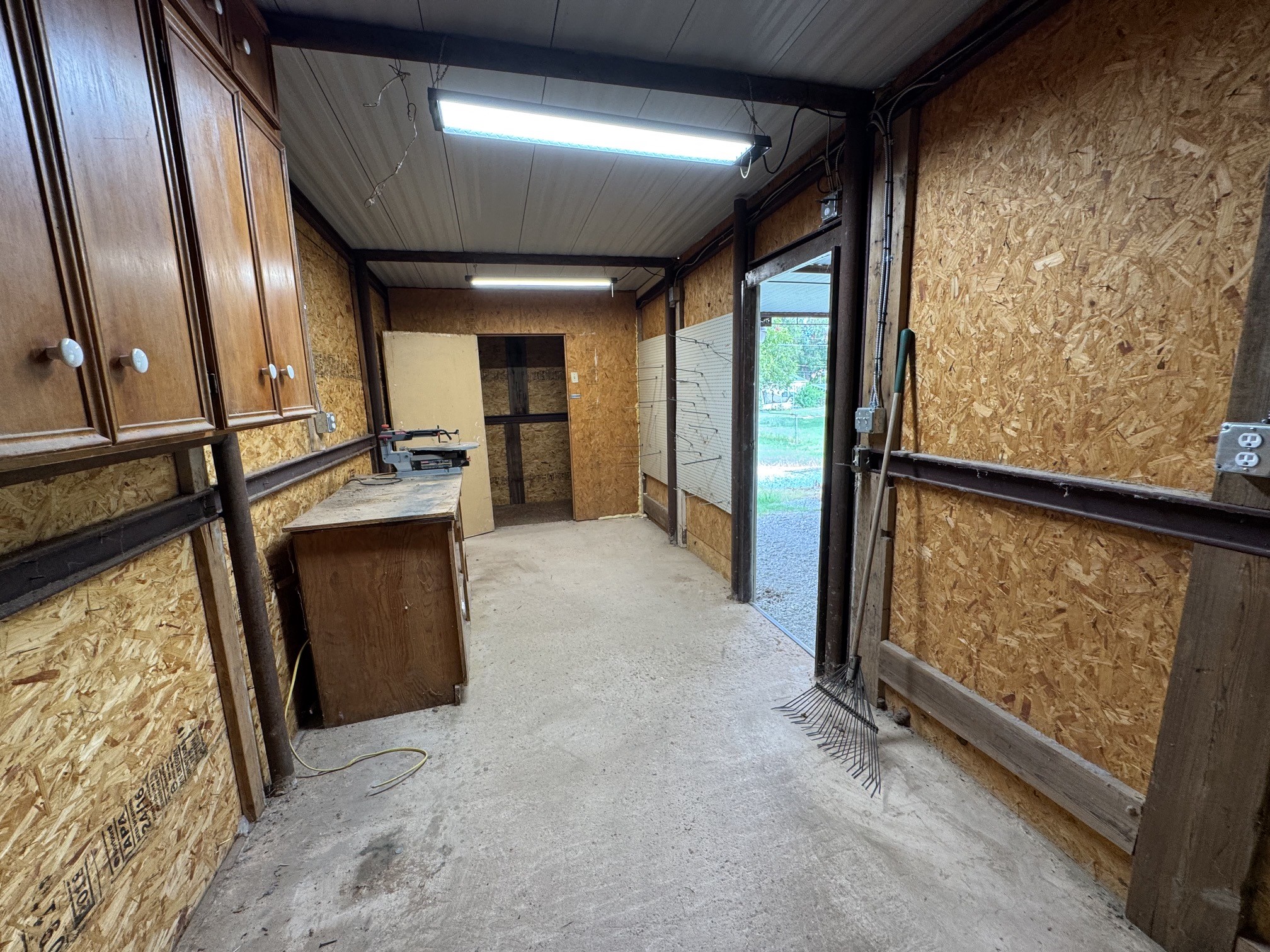 608 N Browning Street Seymour TX 76380