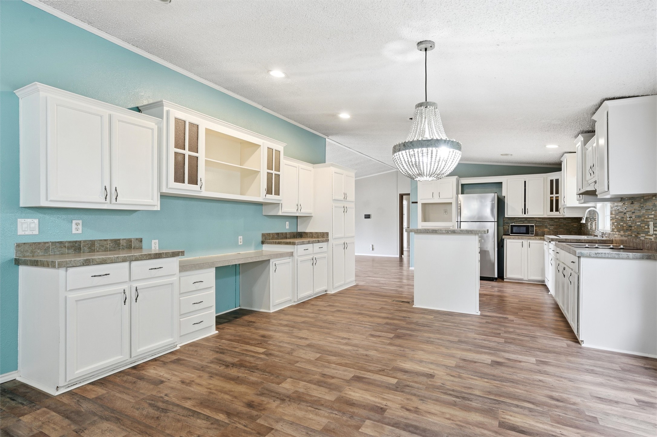 105 Bridle Trail Hewitt TX 76643