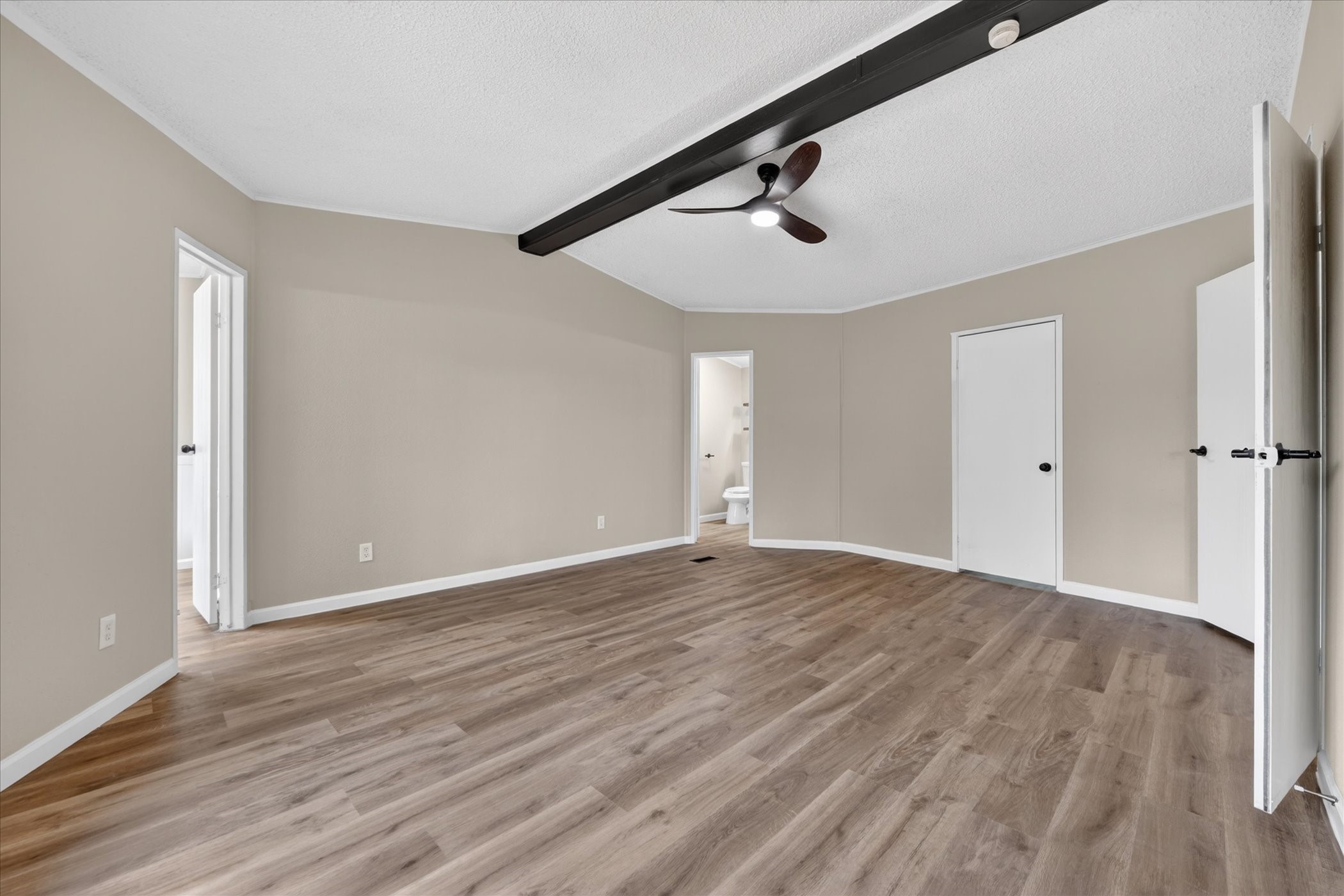 134 Classic Country Court Springtown TX 76082