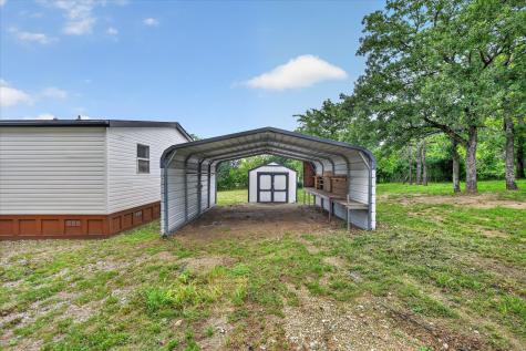 134 Classic Country Court Springtown TX 76082