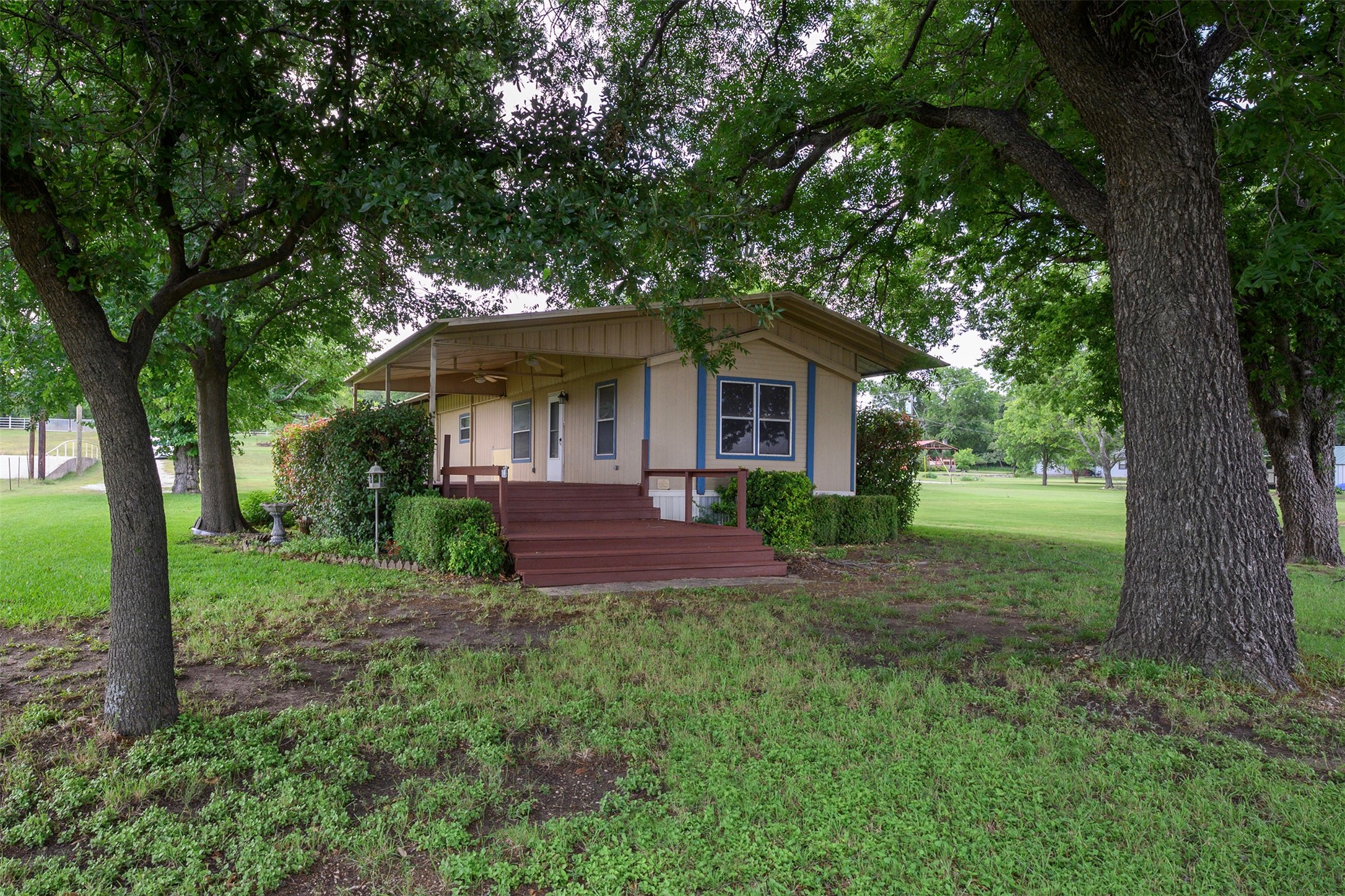 333 Private Road 1520 Bridgeport TX 76426