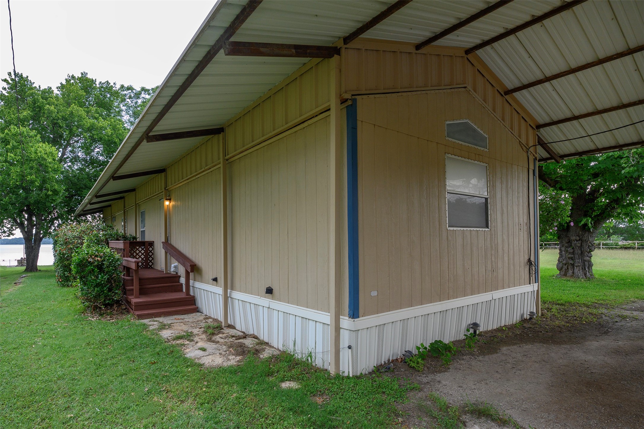 333 Private Road 1520 Bridgeport TX 76426