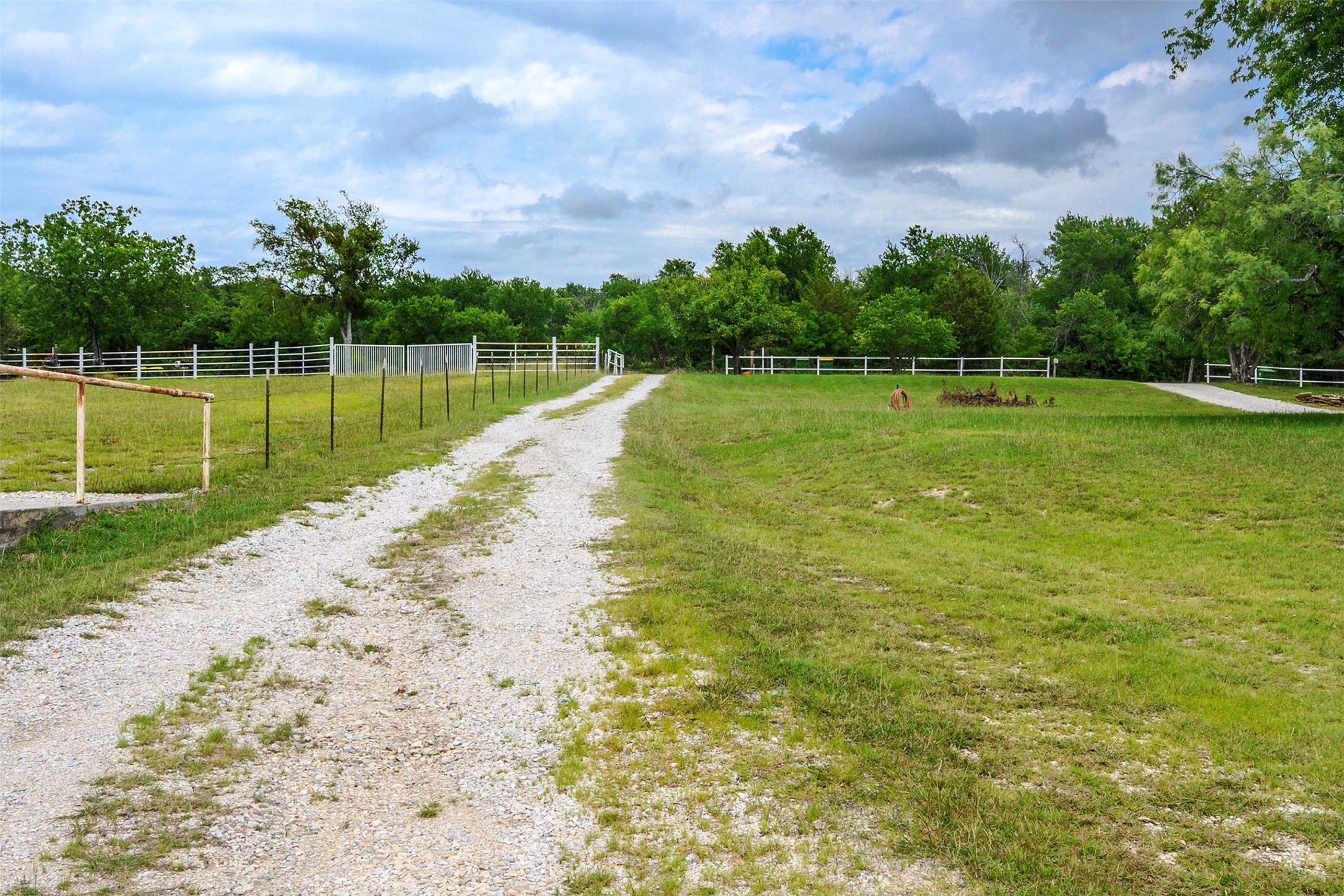 333 Private Road 1520 Bridgeport TX 76426