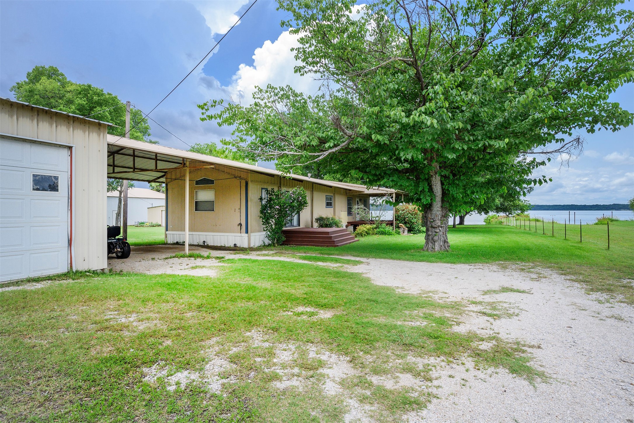 333 Private Road 1520 Bridgeport TX 76426