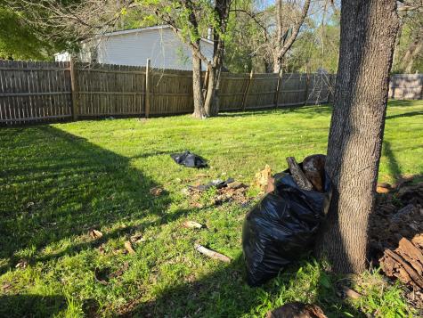 400 E Oak Grove Road Corsicana TX 75110