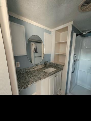400 E Oak Grove Road Corsicana TX 75110