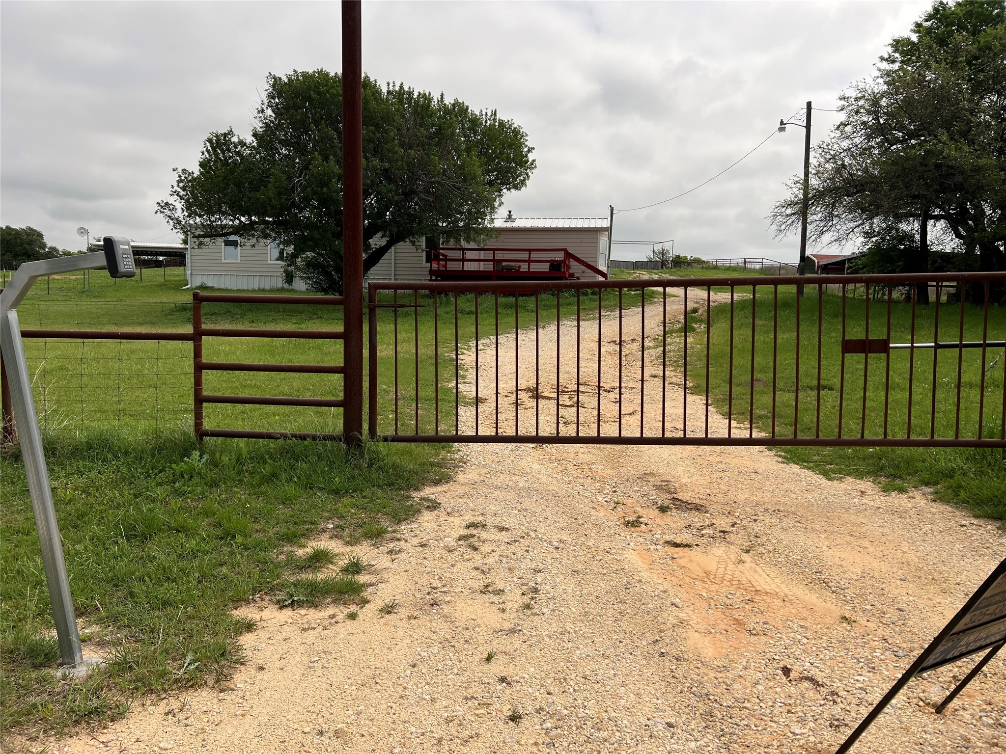 1661 County Road 195 Dublin TX 76446