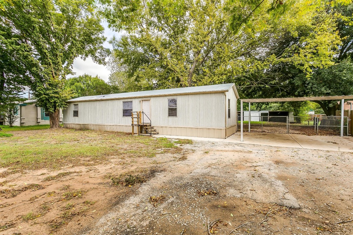 557 Oxbow Court Burleson TX 76028