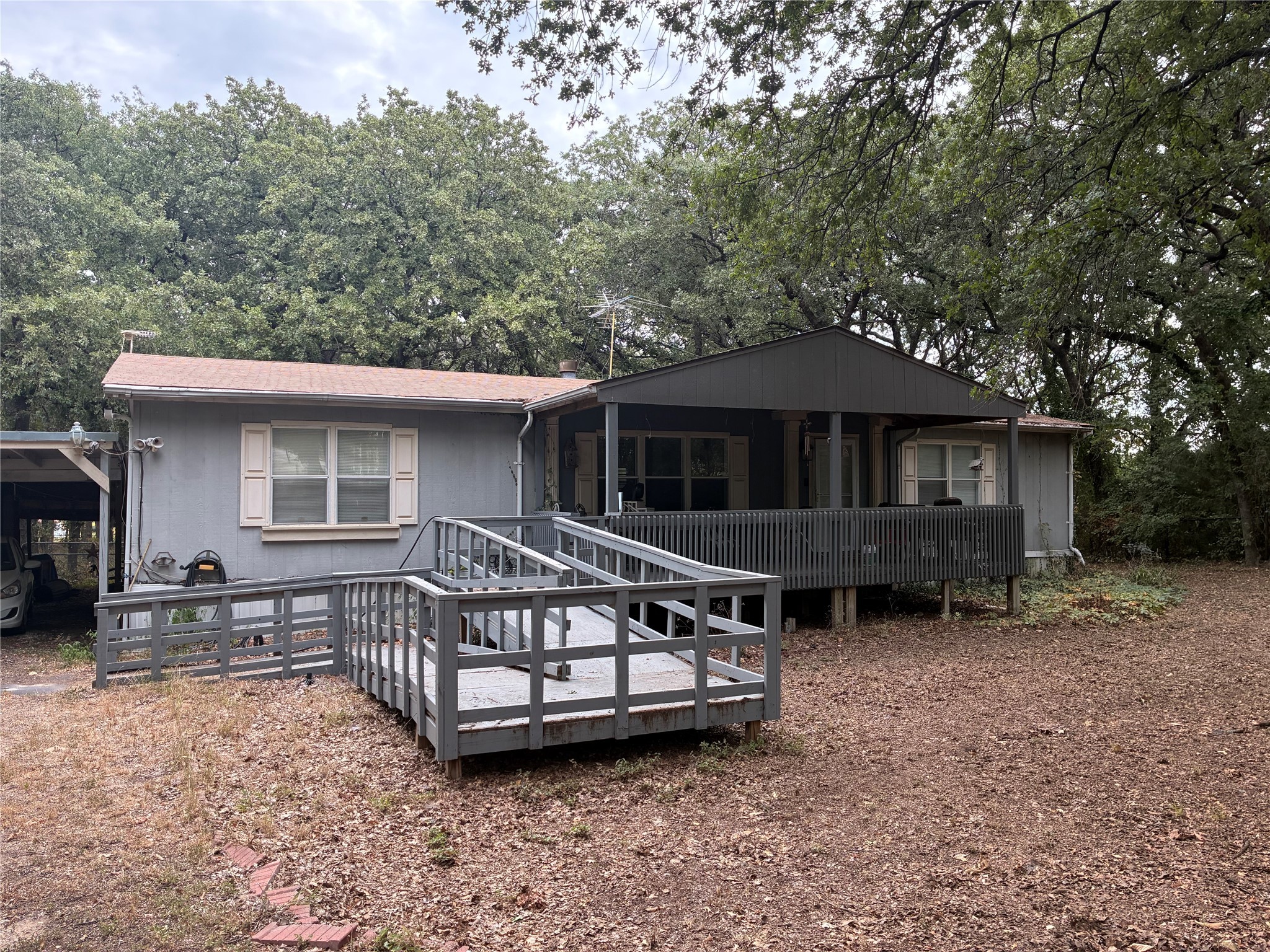 194 Finneyoaks Lane Weatherford TX 76085