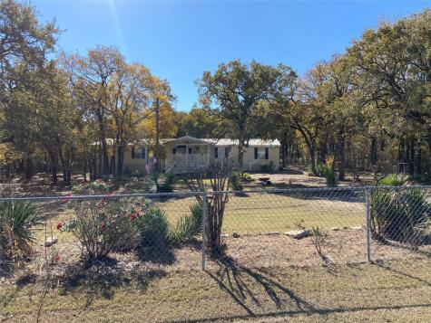 443 Briar Oaks Drive Azle TX 76020