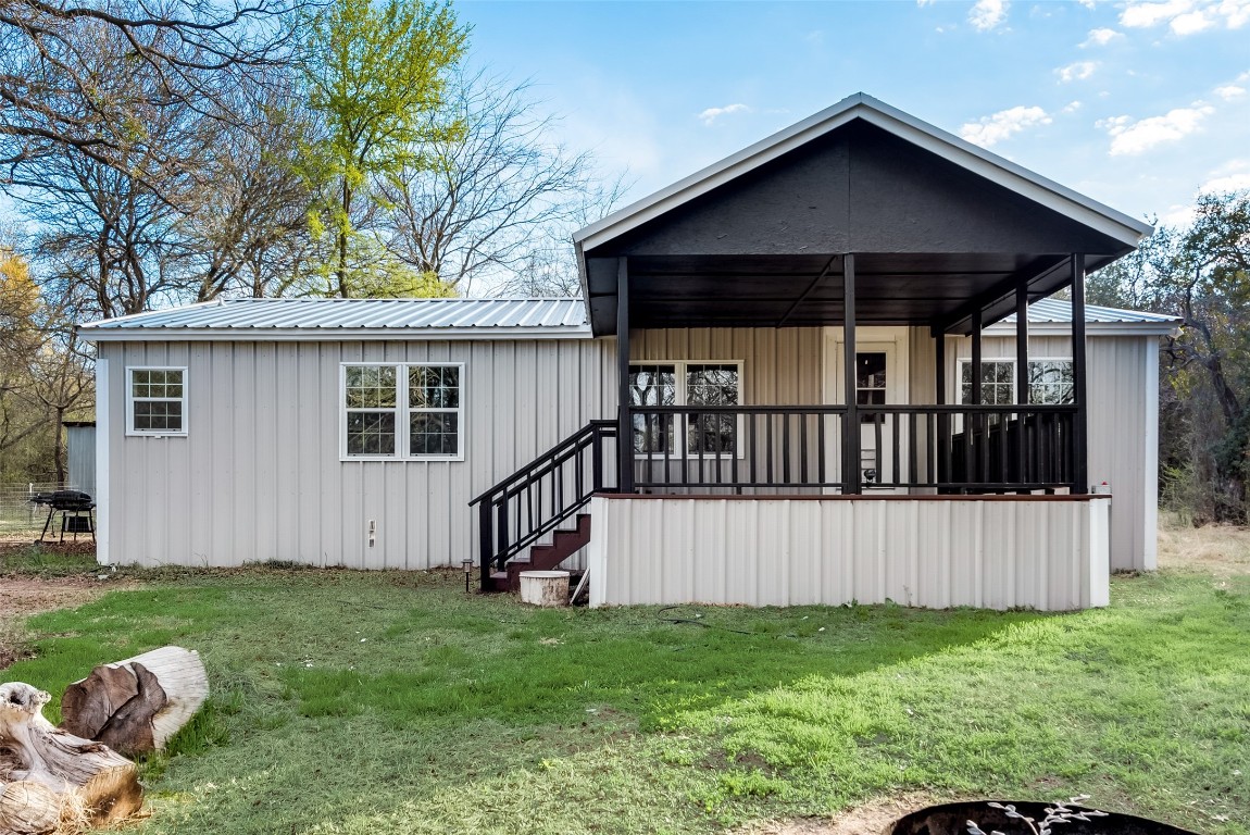 221 Country Side Court Springtown TX 76082