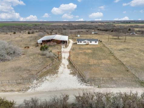 850 Hcr 3138 S Bynum TX 76631