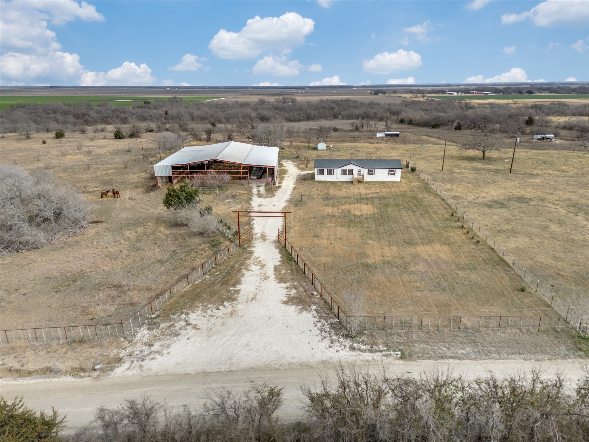 850 Hcr 3138 S Bynum TX 76631