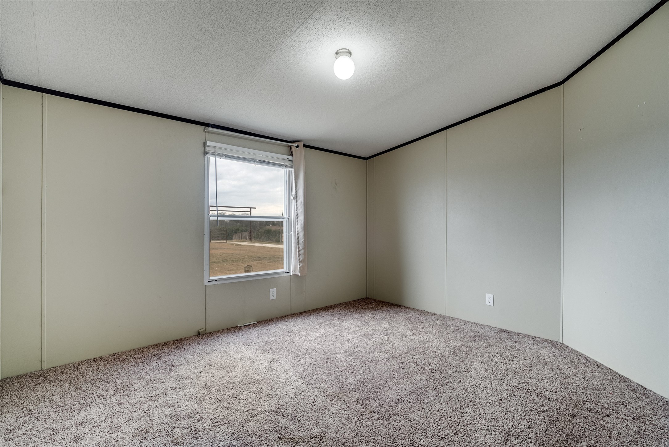 850 Hcr 3138 S Bynum TX 76631
