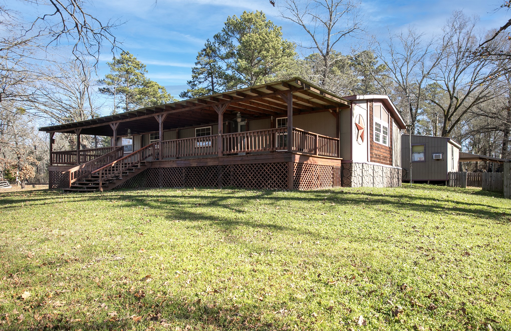 20501 Shore Breeze Drive Chandler TX 75758