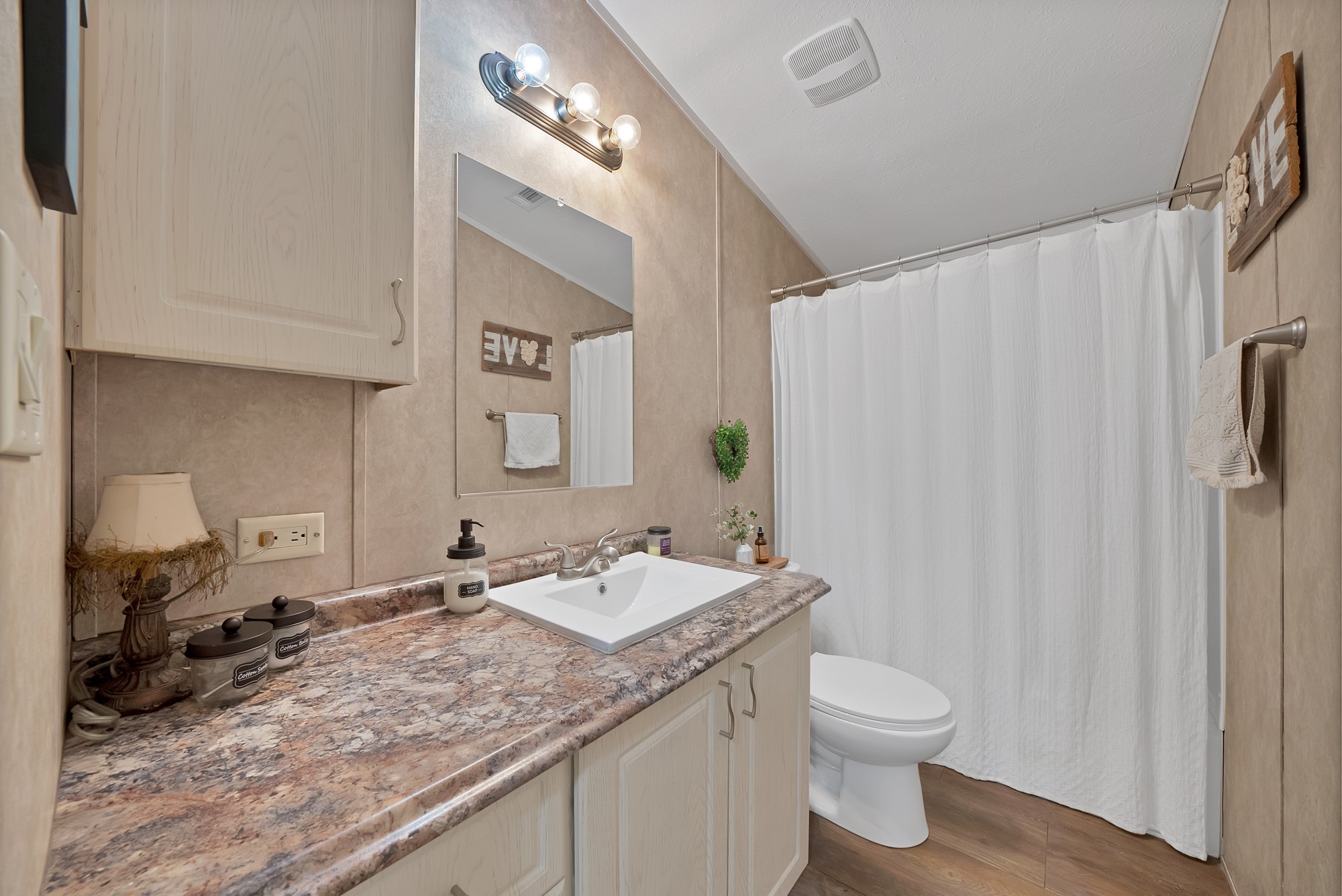 130 Firefly Drive Springtown TX 76082
