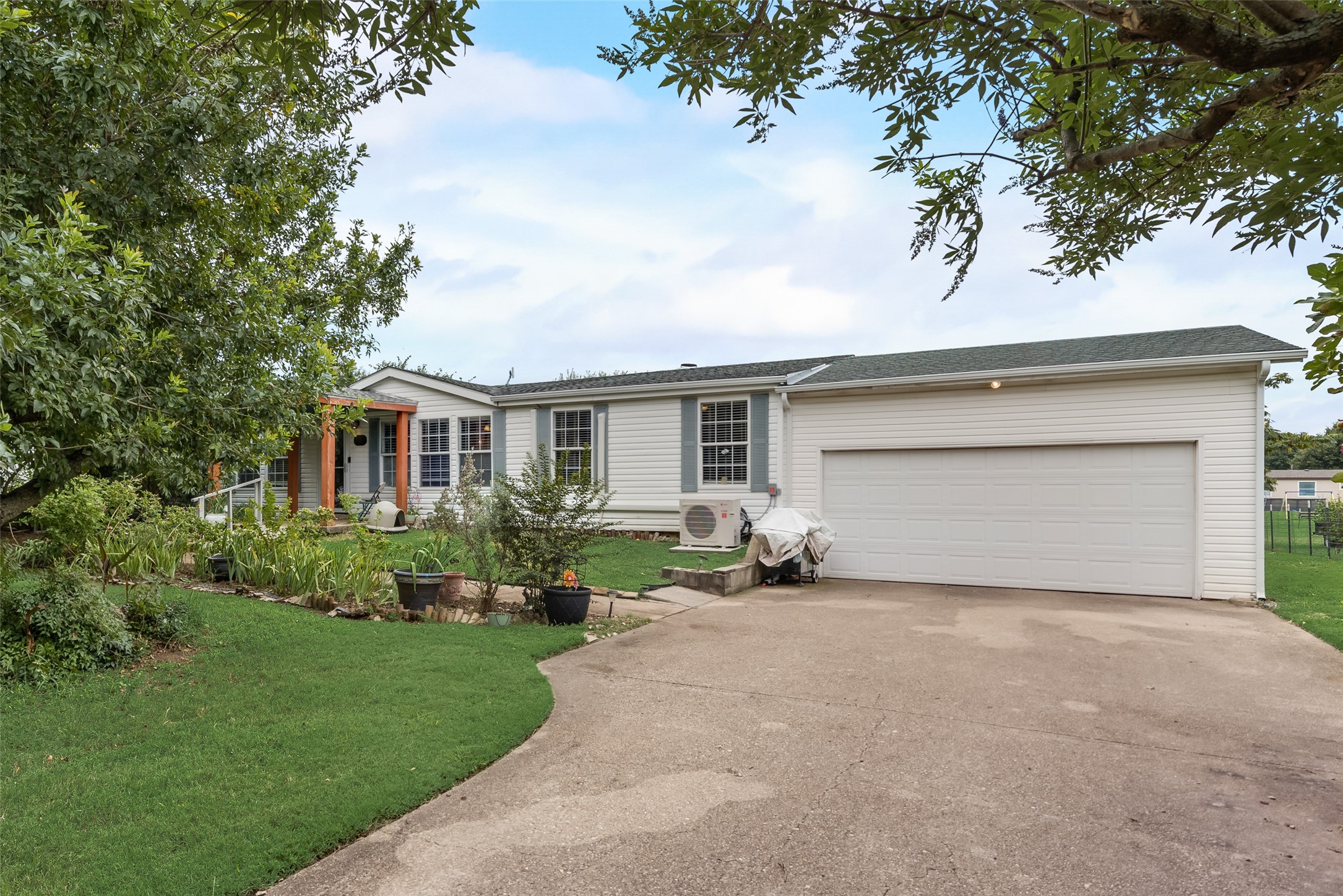 140 Silver Creek Circle Palmer TX 75152