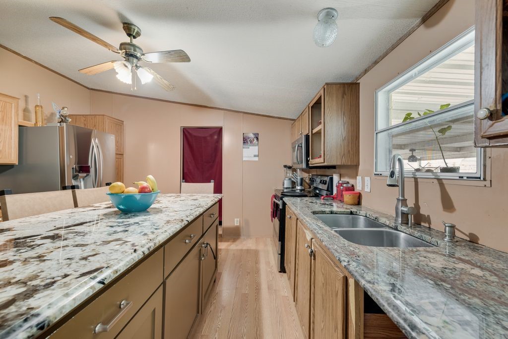 1287 County Road 134 Kaufman TX 75142