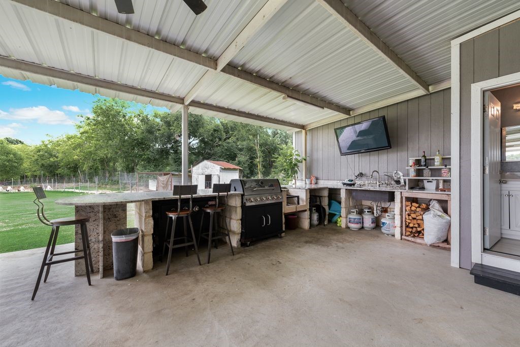 1287 County Road 134 Kaufman TX 75142