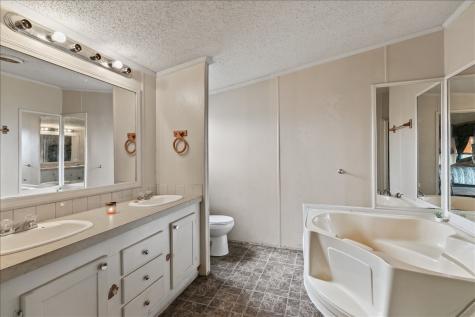 5680 County Road 1217 Cleburne TX 76033