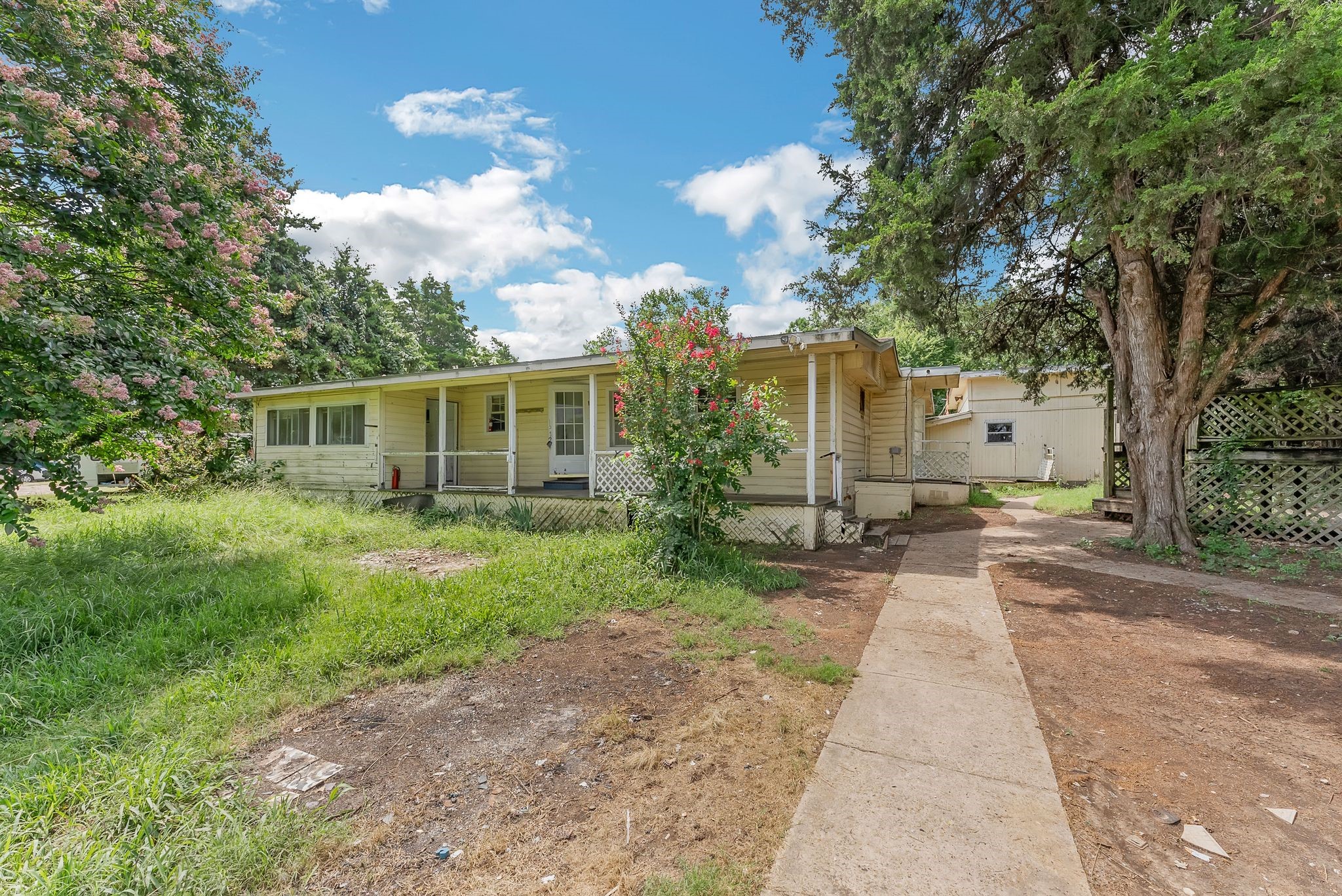 961 E Ovilla Road Red Oak TX 75154