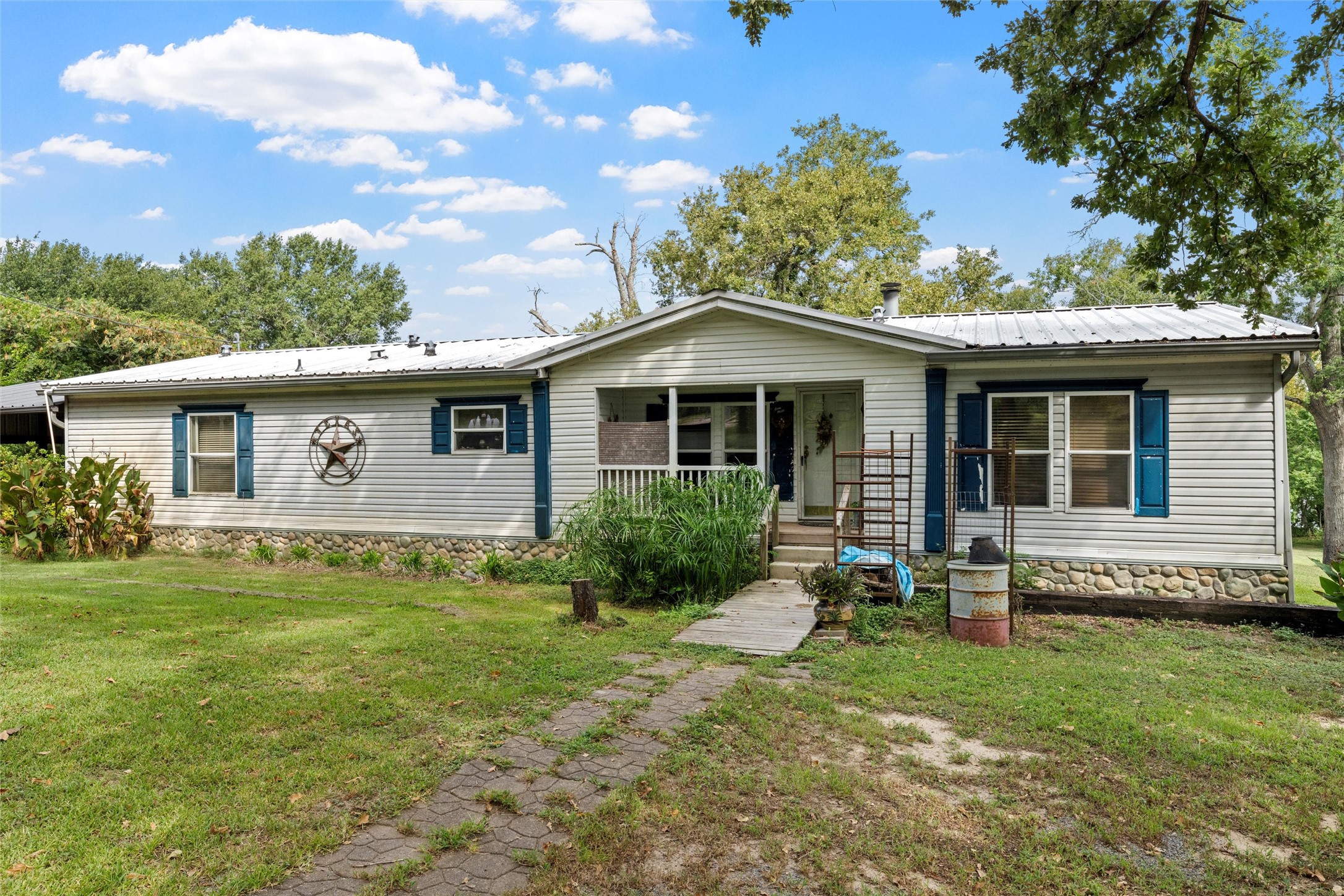 280 Lcr 737 Thornton TX 76687